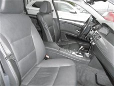 BMW 5-serie Touring - 530xd Executive Automaat, Climate, Cruise, Navi, Xenon, Vol leder, Trekhaak, A