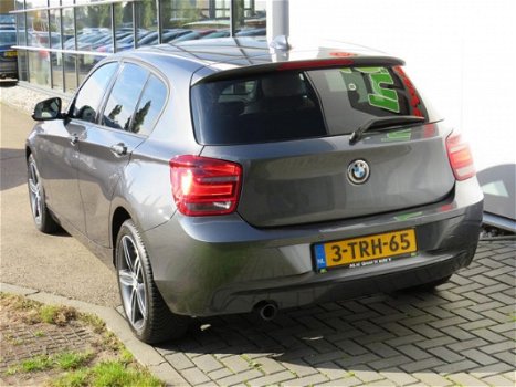 BMW 1-serie - 118d High Executive Automaat Leder Sportstoel Xenon Gr Navi Clima PDC Stoelverw - 1