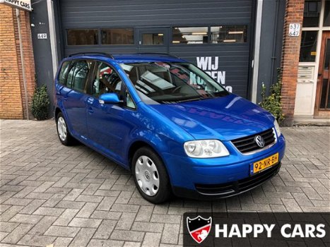 Volkswagen Touran - 1.6-16V FSI , AIRCO, NAP, Nieuwe APK - 1