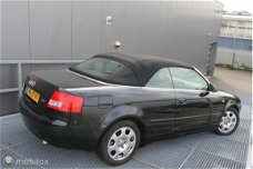 Audi A4 Cabriolet - 2.4 V6 Exclusive