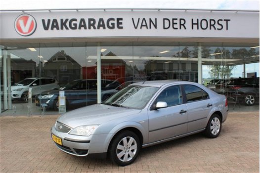 Ford Mondeo - 125pk , Airco , Trekhaak 1.8-16V Trend - 1