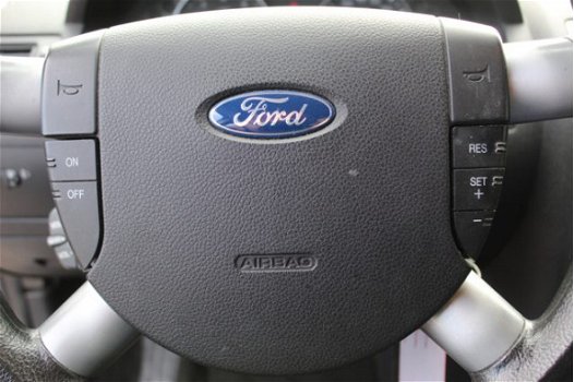 Ford Mondeo - 125pk , Airco , Trekhaak 1.8-16V Trend - 1