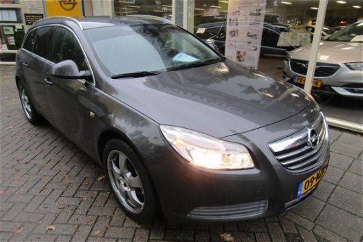 Opel Insignia - 1.8 NAVI/BLUETOOTH/PARKEERSENSOREN - 1