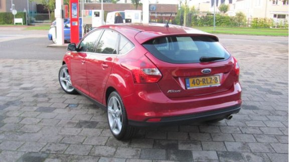 Ford Focus - 1.6 EcoBoost Titanium - 1