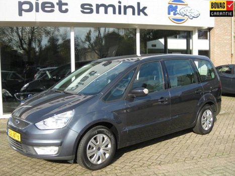 Ford Galaxy - 2.0-16V Trend 7p - 1