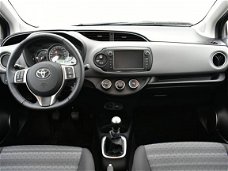 Toyota Yaris - 5-drs 1.3 Aspiration | Airco | Parkeercamera | Bluetooth |
