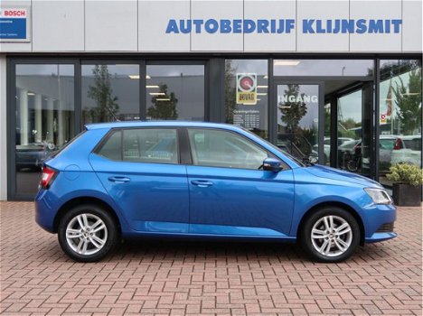 Skoda Fabia - 1.0 Ambition | Airco | Cruise Control | 15'' | Bluetooth | - 1