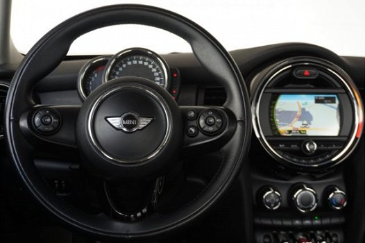 Mini Mini Cooper - 5-deurs Navigatie + Cruise Control - 1