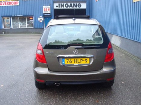 Mercedes-Benz A-klasse - 150 BlueEFFICIENCY Avantgarde Airco, open dak, carkit - 1