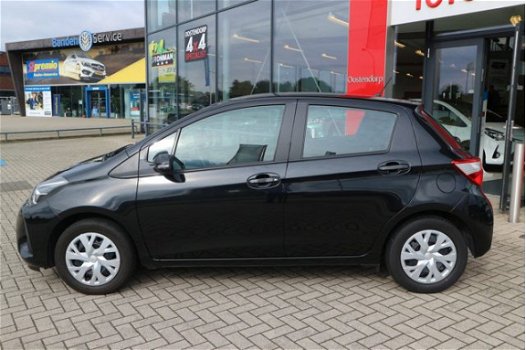 Toyota Yaris - 1.0 VVT-i Energy | Rijklaar incl. Fabrieksgarantie | NAV | - 1