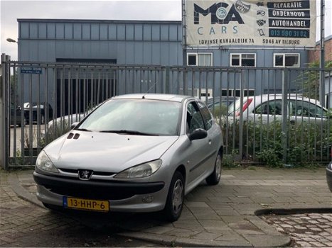 Peugeot 206 - 1.4 Gentry automaat stuurbekrachtiging elek ramen - 1