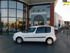 Skoda Roomster - 1.6-16V Style AUTOMAAT