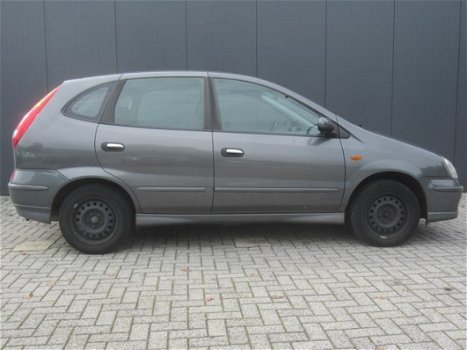 Nissan Almera Tino - 1.8 Acenta * Camera * Airco * Trekhaak * Cruise * AUTOMAAT * Vingerhoets; 995+ - 1