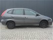 Nissan Almera Tino - 1.8 Acenta * Camera * Airco * Trekhaak * Cruise * AUTOMAAT * Vingerhoets; 995+ - 1 - Thumbnail