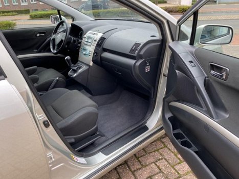 Toyota Corolla Verso - 1.6 VVT-i Sol Inclusief 1 jaar garantie - 1