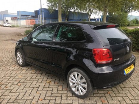 Volkswagen Polo - 1.2 Easyline - 1