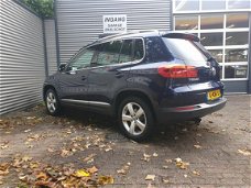 Volkswagen Tiguan - 1.4 TSI Sport&Style