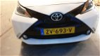 Toyota Aygo - 1.0 VVT-i x Volle Optie/Nav/Nw APK/Garantie - 1 - Thumbnail