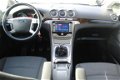 Ford Galaxy - 2.0-16V Ghia 7-PERSOONS NIEUW MODEL NAVI - 1 - Thumbnail