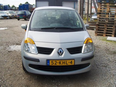 Renault Modus - 1.6-16V Expression Basis - 1