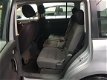 Volkswagen Touran - 1.6 75KW, 5 persoon, airco - 1 - Thumbnail