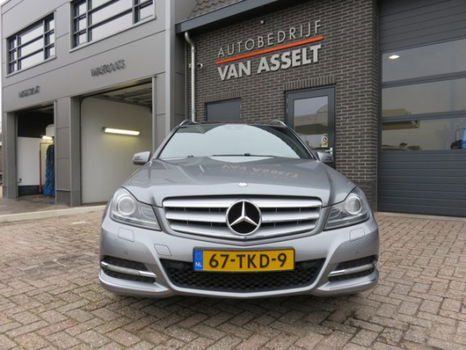 Mercedes-Benz C-klasse Estate - 200 Business Class Avantgarde Panoramadak , leer , Navi - 1