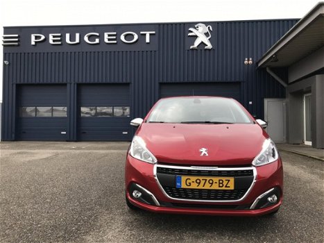 Peugeot 208 - 1.2 Puretech 82pk Signature Speciale editie - 1