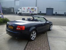 Audi A4 Cabriolet - 3.0 V6 Pro Line De mooiste in topstaat 3.0 automaat cabrio electrische kap