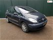 Citroën Xsara Picasso - 1.8i-16V Plaisir met Airco en apk tot 07-2020 - 1 - Thumbnail