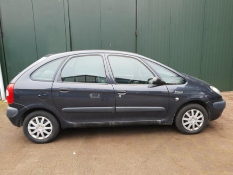 Citroën Xsara Picasso - 1.8i-16V Plaisir met Airco en apk tot 07-2020 - 1