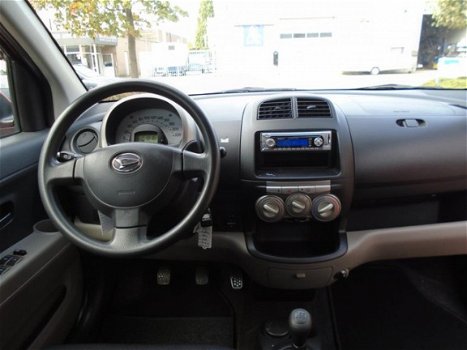 Daihatsu Sirion 2 - 1.0-12V Trend Boekjes N.a.p Apk.10.10.2020 - 1