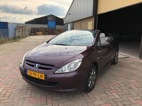 Peugeot 307 CC - 2.0 16V - 1