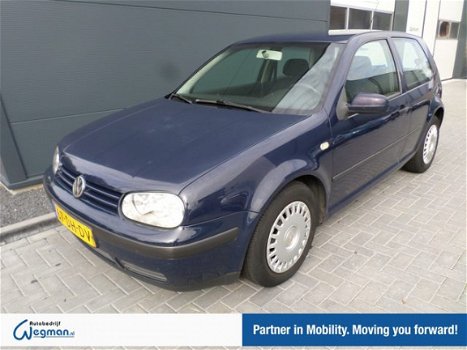 Volkswagen Golf - 1.9 TDI - 1