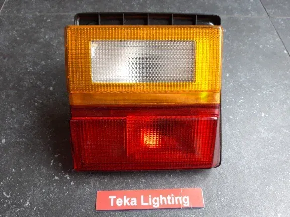 Audi 100 C3 (82-90) Achterlicht Binnen Hella 443945225 Links NOS - nr. 1