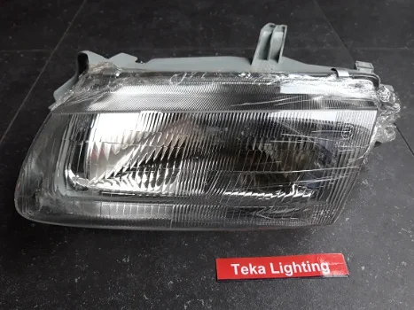 Mazda 323s Sedan BA12 (94-98) Koplamp TYC 216-1126L Links NOS - 0