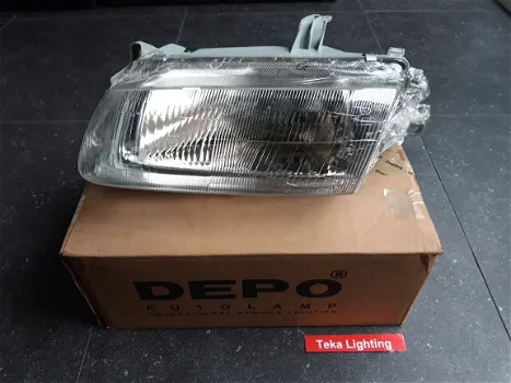 Mazda 323s Sedan BA12 (94-98) Koplamp TYC 216-1126L Links NOS - 1