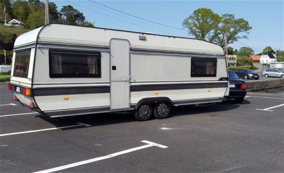 Caravan Hobby Prestige 610 UL - 1