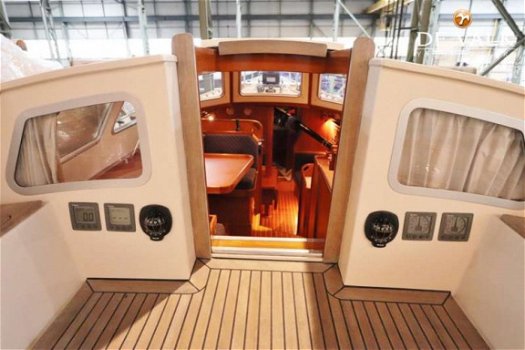 Victoire 1270 Decksaloon - 4