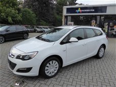 Opel Astra Sports Tourer - 1.6 Edition Airco/Cruise/Bluetooth