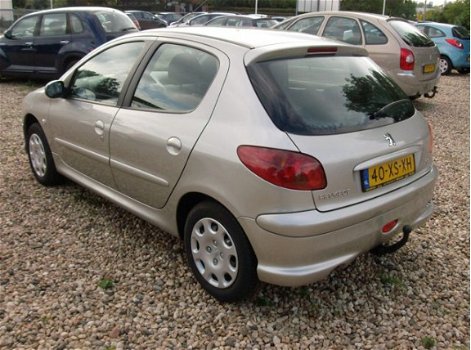 Peugeot 206 - FOREVER 1.4 - 1