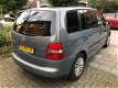 Volkswagen Touran - 1.6-16V FSI AIRCO 5-PERSONEN - 1 - Thumbnail