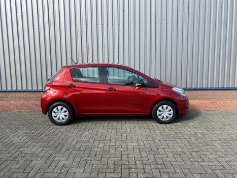 Toyota Yaris - 1.0 VVT-i Access 5 drs - 1