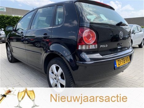 Volkswagen Polo - 1.4-16V Comfortline AIRCO, GOED ONDERHOUDEN - 1