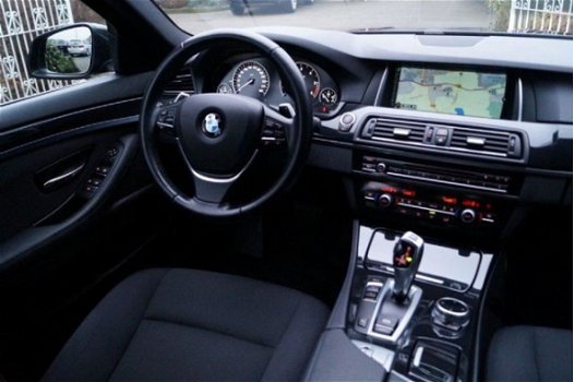 BMW 5-serie - 518D Luxery Edition Aut Navi Clima Xenon PDC LMV - 1