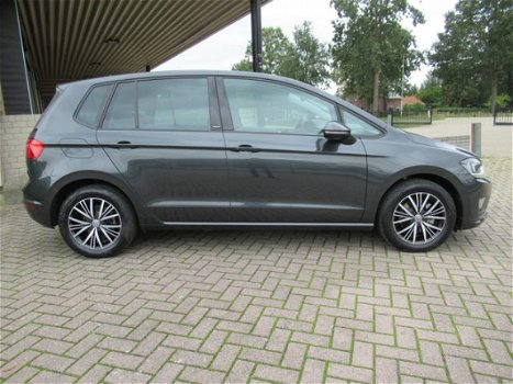 Volkswagen Golf Sportsvan - 1.4 TSI 125 pk Connected Series [ fm navi, camera, ecc, lmv ] - 1