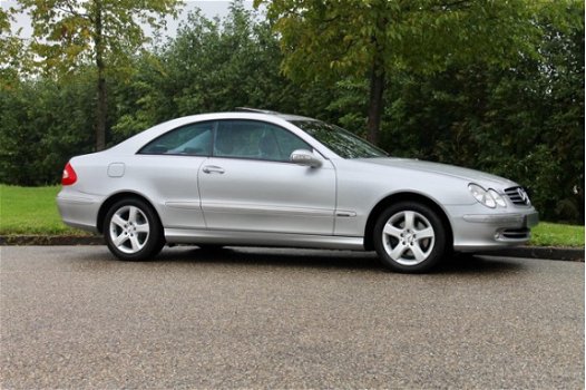 Mercedes-Benz CLK-klasse Coupé - 320 Avantgarde - 1