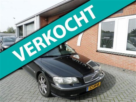 Volvo V70 - 2.4 D5 Geartronic Edition II - 1