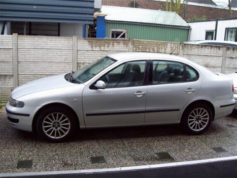 Seat Toledo - 1.6 Signo Automaat - 1