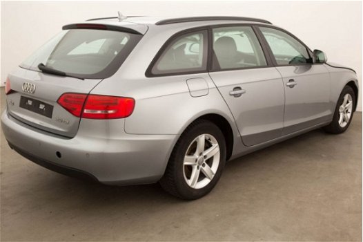 Audi A4 - 2.0 TDI Attraction - 1