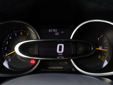 Renault Clio - TCe 90 Dynamique | Climate Control | Navigatie | Stoelverwarming | LM-Velgen | Cruise - 1